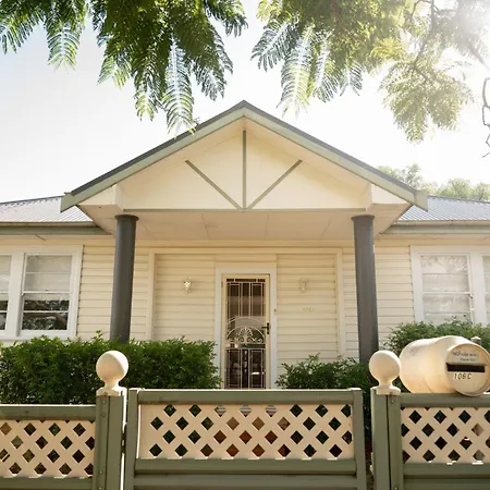 Piper Belle Villa Tamworth Exterior photo